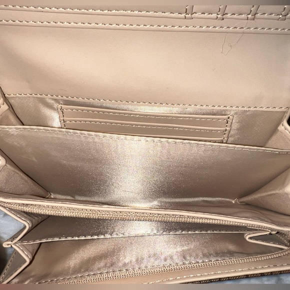 Guess wallet - Picture 4 of 4